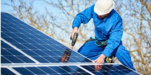 Installation Maintenance Panneaux Solaires Photovoltaïques à Franchesse